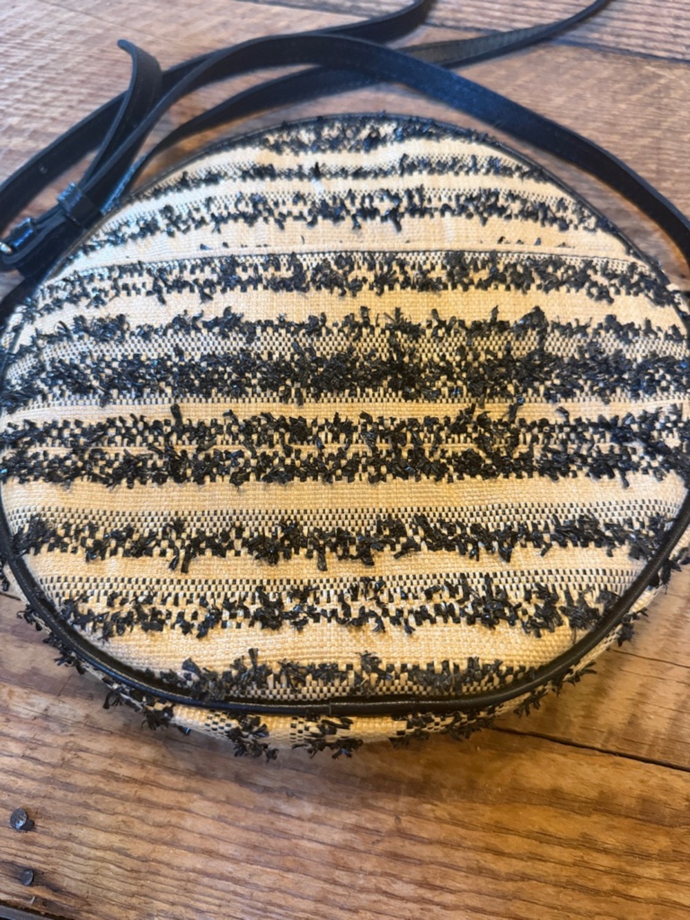 Patricia Nash Ebbe Woven Straw Sibari Canteen Crossbody - Picture 3 of 4